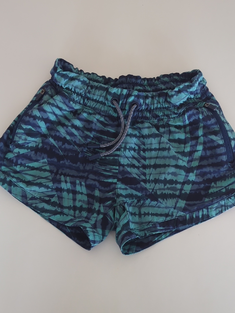 Athleta Girl Shorts Size M 8-10